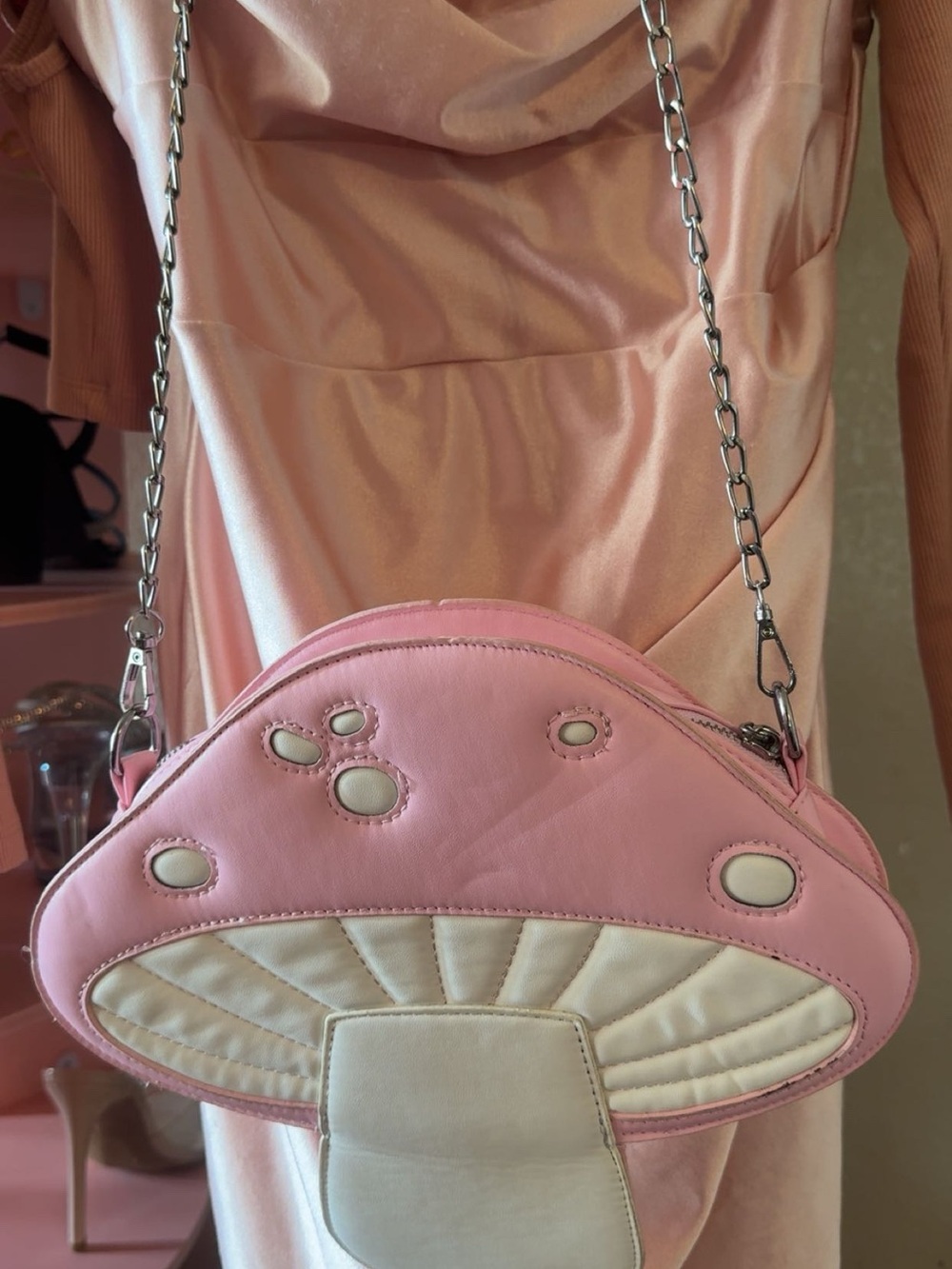 Pink Mushroom-Shaped Crossbody Bag - Women THRIFTED